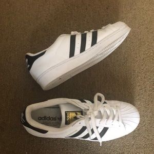 Adidas superstar
